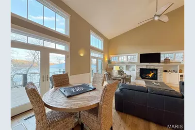 32945 Green Hills, Gravois Mills, MO 65037 - Photo 10