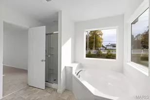 27 Shady Elm Ct, Saint Charles, MO 63301 - Photo 2