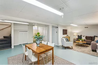 8015 Parkwood Drive, Saint Louis, MO 63123 - Photo 20