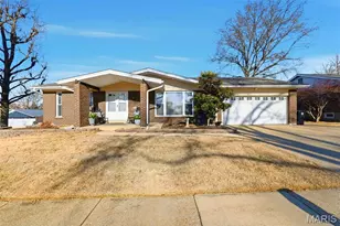 3771 Baville Ct, Florissant, MO 63034 - Photo 1