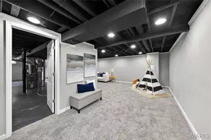 12 Thackery Ct, Florissant, MO 63031 - Photo 20