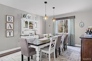 831 Windsor Gardens Ct, Ballwin, MO 63021 - Photo 6