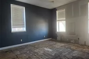 2131 Stansbury St, Saint Louis, MO 63118 - Photo 12