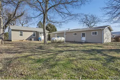 11358 Dorsett Road, Maryland Heights, MO 63043 - Photo 16