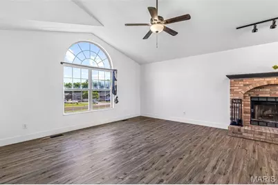 4204 W Rock Creek Road, High Ridge, MO 63049 - Photo 6