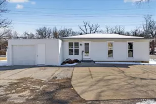 406 Jungermann Rd, Saint Peters, MO 63376 - Photo 1