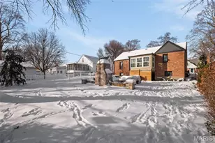 1012 Nolan Dr, Glendale, MO 63122 - Photo 36