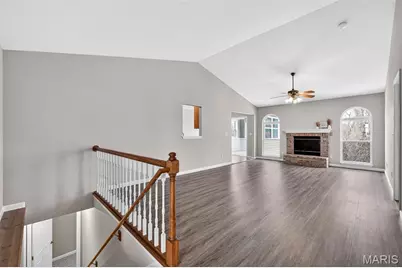 613 Meadowview Court, Warrenton, MO 63383 - Photo 16