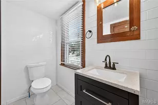 221 N Benton Ave, Saint Charles, MO 63301 - Photo 26