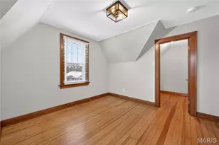 221 N Benton Ave, Saint Charles, MO 63301 - Photo 22