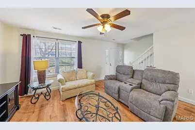 1760 Honeysuckle Drive #8, Saint Charles, MO 63303 - Photo 6