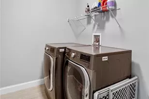 956 Ridgepointe Pl Cir, Lake Saint Louis, MO 63367 - Photo 22