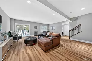 956 Ridgepointe Pl Cir, Lake Saint Louis, MO 63367 - Photo 16