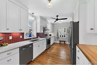 440 Carswold Drive, Clayton, MO 63105 - Photo 12