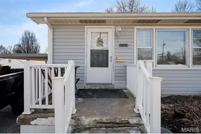 10558 Hobday Avenue, Saint Ann, MO 63074 - Photo 4