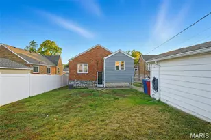 317 Tacoma Dr, Mehlville, MO 63125 - Photo 6