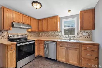 801 Boyd Street, De Soto, MO 63020 - Photo 10