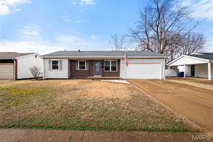 7415 Foxtrot Dr, Hazelwood, MO 63042 - Photo 1