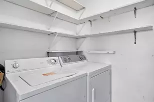 1283 Dell Ridge Ct, Saint Charles, MO 63303 - Photo 16