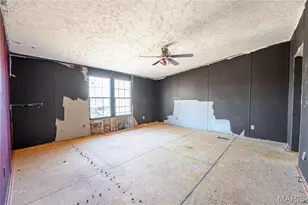 4001 Crest Dr, House Springs, MO 63051 - Photo 10