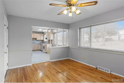 4645 Tauneybrook Drive, Saint Louis, MO 63128 - Photo 12