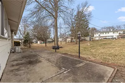 4645 Tauneybrook Drive, Saint Louis, MO 63128 - Photo 24