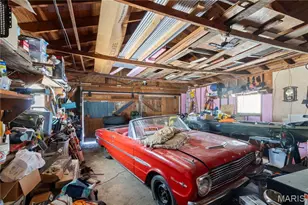 659 E Pine St, Bourbon, MO 65441 - Photo 18