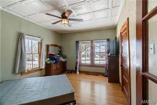 659 E Pine St, Bourbon, MO 65441 - Photo 10