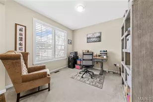 17 Meadow Vista Ct, Saint Peters, MO 63376 - Photo 6