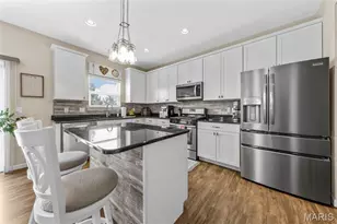 17 Meadow Vista Ct, Saint Peters, MO 63376 - Photo 14