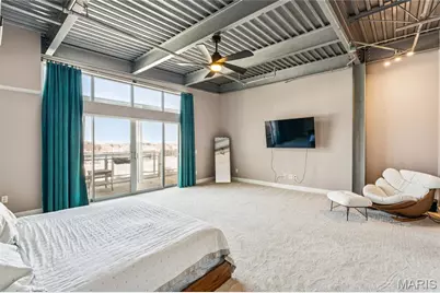 2323 Locust Street #PH600, Saint Louis, MO 63103 - Photo 24