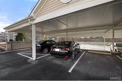 1 Monarch Trace Court #307, Chesterfield, MO 63017 - Photo 32