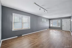 5701 Arthur Ave, Saint Louis, MO 63139 - Photo 2