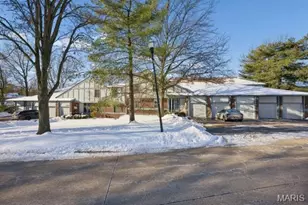 13131 Royal Pines Dr, Maryland Heights, MO 63146 - Photo 30