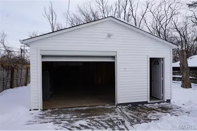 145 Jefferson Barracks Road, Mehlville, MO 63125 - Photo 32