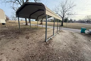 501 Forest Ave, Cuba, MO 65453 - Photo 8