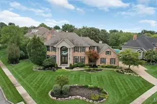 2167 Riding Trail Dr, Chesterfield, MO 63005 - Photo 4