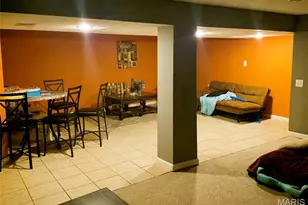 6702 Flowervale Dr, Hazelwood, MO 63042 - Photo 10