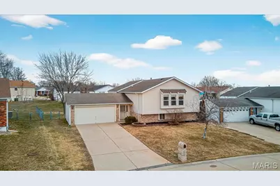 115 Stonecrest Lane, Saint Peters, MO 63304 - Photo 4