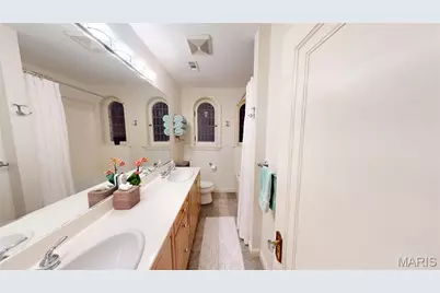 421 West Point Court, University City, MO 63130 - Photo 40