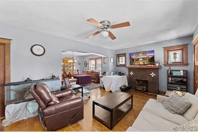 6075 Hartford Street, Saint Louis, MO 63139 - Photo 8