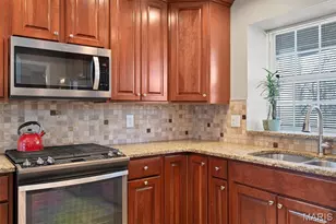 16276 Windfall Ridge Dr, Chesterfield, MO 63005 - Photo 22