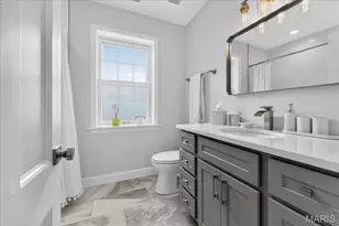 7736 Davis Dr, Saint Louis, MO 63105 - Photo 30