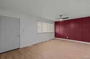 775 Sherwood Dr, Florissant, MO 63031 - Photo 6