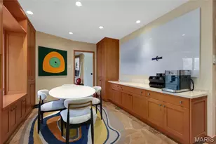 10 Country Estates Pl, Frontenac, MO 63131 - Photo 12