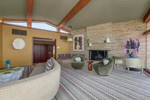 10 Country Estates Pl, Frontenac, MO 63131 - Photo 8