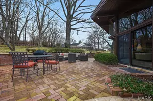 10 Country Estates Pl, Frontenac, MO 63131 - Photo 46