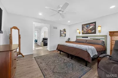 2709 Sibley Street, Saint Charles, MO 63301 - Photo 34