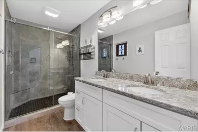 2709 Sibley Street, Saint Charles, MO 63301 - Photo 32