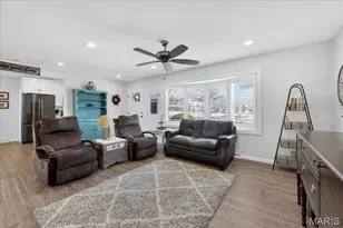 2709 Sibley St, Saint Charles, MO 63301 - Photo 12